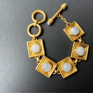 Julie Vos
Gold Bracelet with White Accents